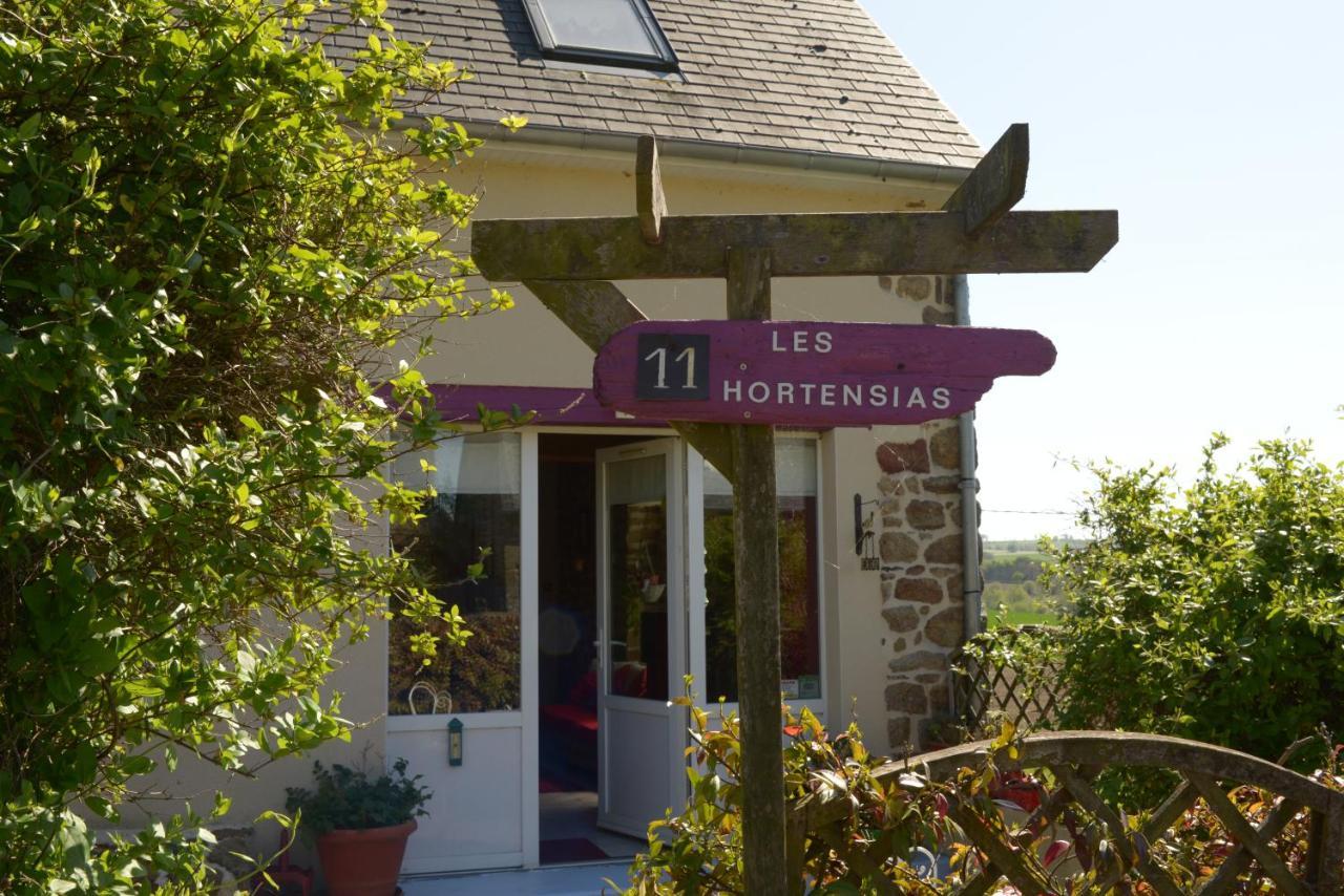 Spacieuse Et Lumineuse Maison En Baie Du Mont St-Michel Saint-Laurent-de-Terregatte Exterior foto
